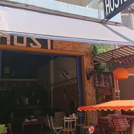 Banphe​ Hostel Buitenkant foto